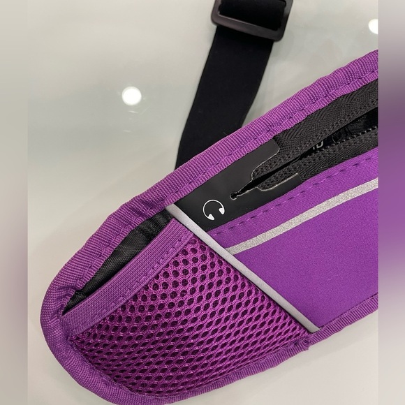 Marika Slim Waist Pack running belt / fanny pack / belt bag - Picture 4 of 8